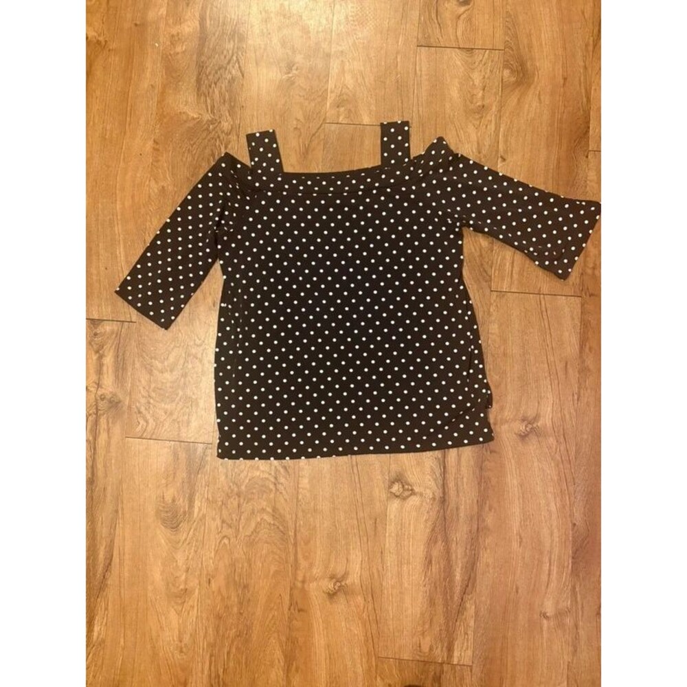 Chicos polka dot cold shoulder top sz 2